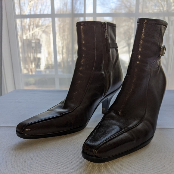 Prada brown leather ankle boot. 38.5 / 8.5. Great condition! Sooo soft. - Picture 12 of 15